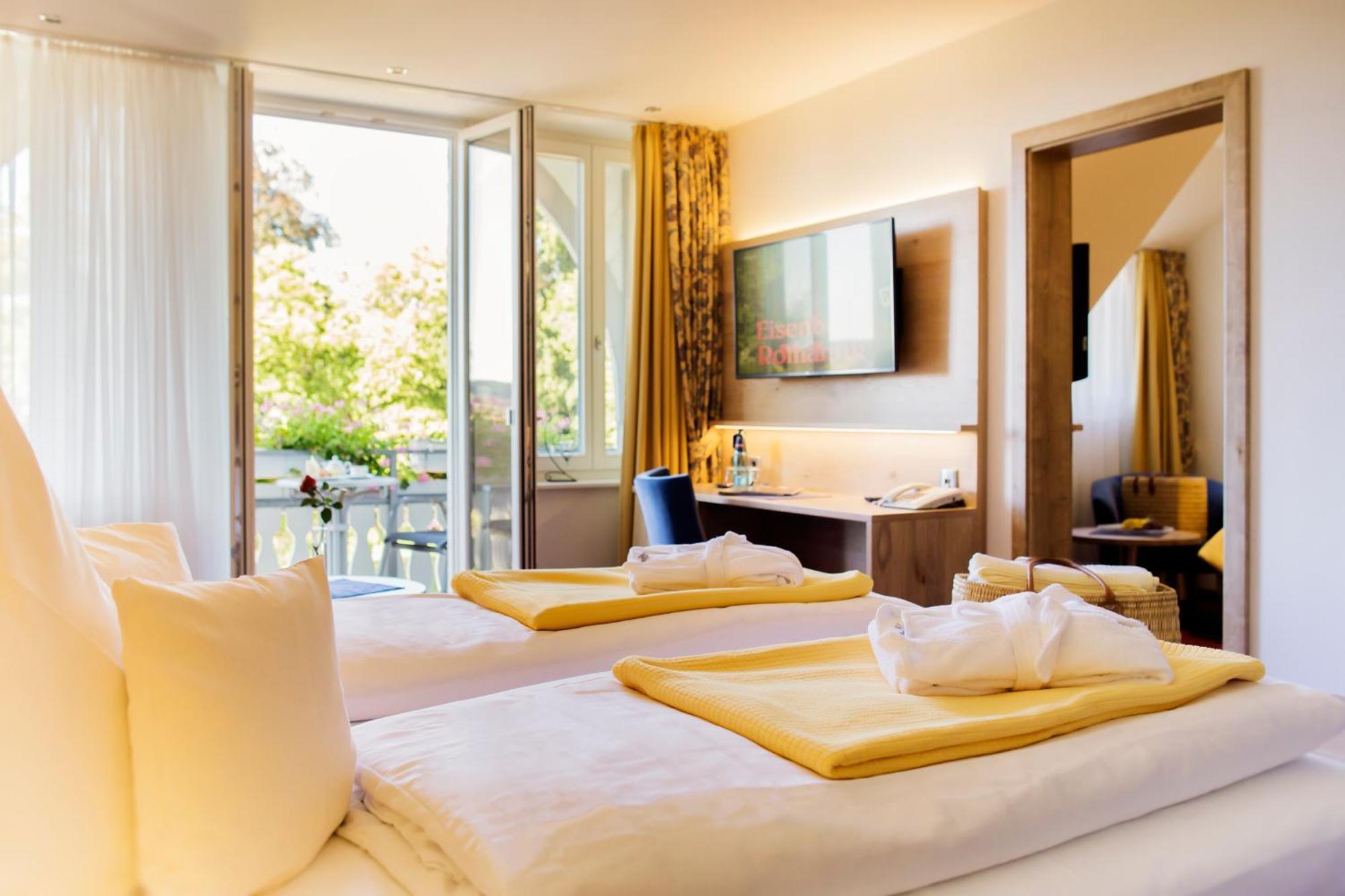 Moehringers Schwarzwald Hotel بوندورف ام شفارتزو المظهر الخارجي الصورة