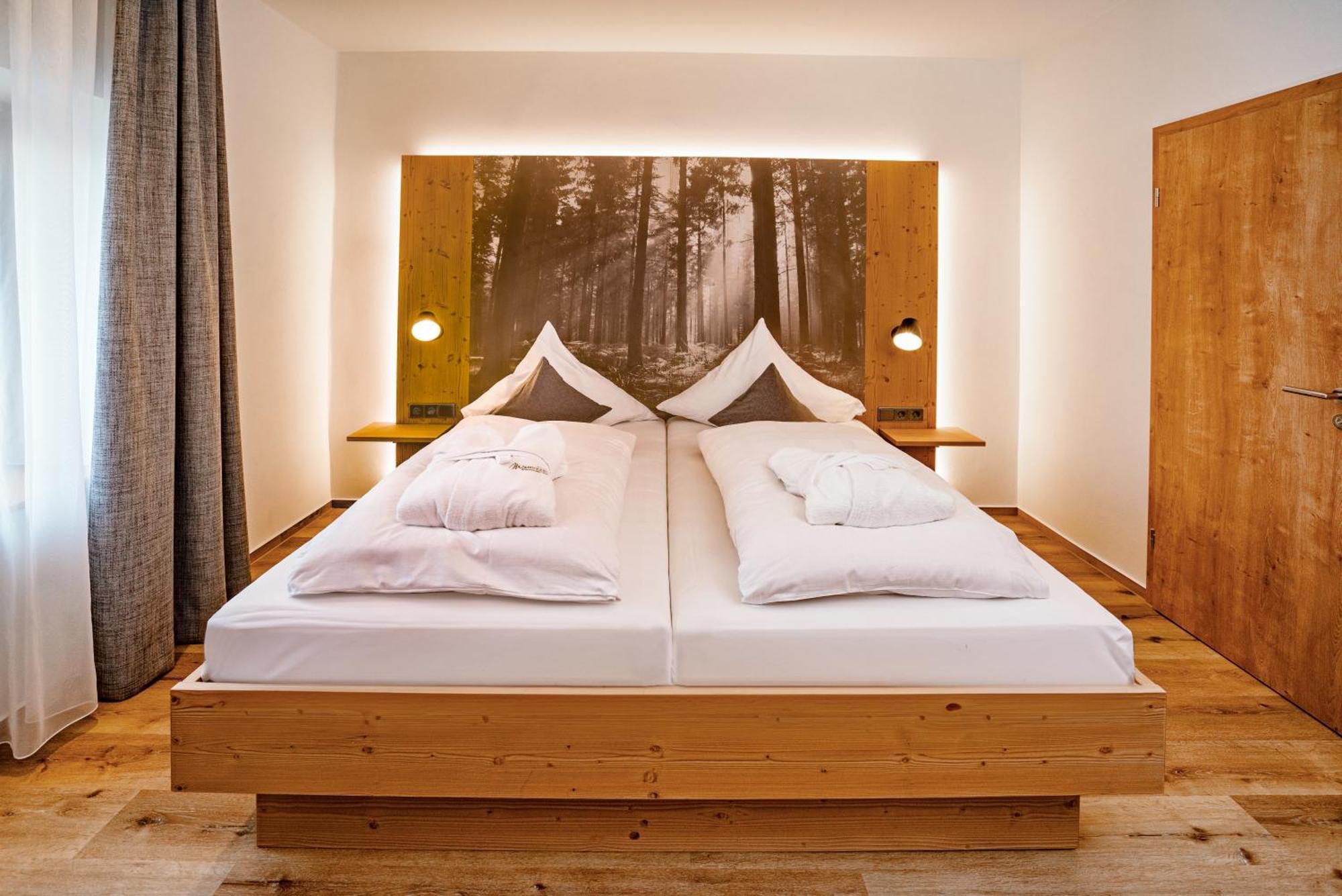 Moehringers Schwarzwald Hotel بوندورف ام شفارتزو المظهر الخارجي الصورة